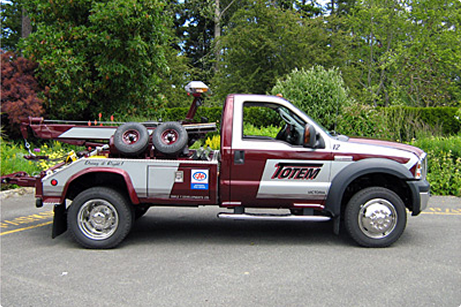 Totem towing truck image